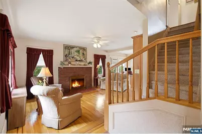 156 Larch Avenue, Teaneck Township, NJ 07666 - Photo 7