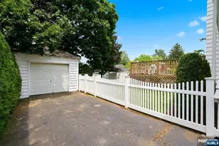 156 Larch Ave, Teaneck Township, NJ 07666 - Photo 31