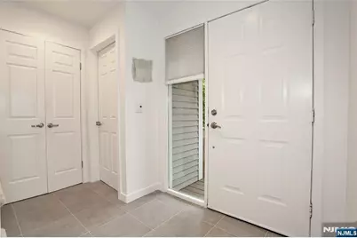 30 Reagan Way 530A #530A, Washington Township, NJ 07676 - Photo 5