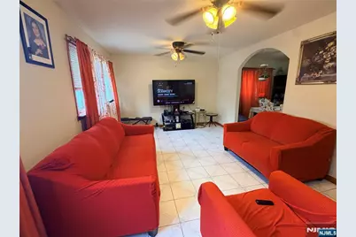 47 Cleveland Street, Belleville, NJ 07109 - Photo 3