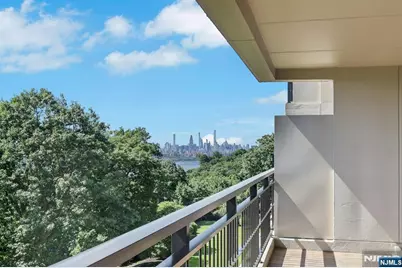 1 Horizon Road 632 #632, Fort Lee, NJ 07024 - Photo 31