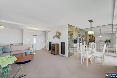 1 Horizon Road 632 #632, Fort Lee, NJ 07024 - Photo 11