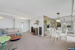 1 Horizon Road 632, Fort Lee, NJ 07024 - Photo 11