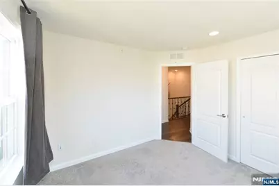 104 W Ramsey Terrace 607 #607, Fair Lawn, NJ 07410 - Photo 15