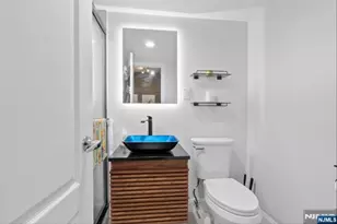 60 Parkway Dr 12A, East Orange, NJ 07017 - Photo 23