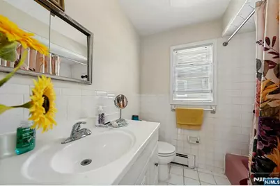 723 2nd Avenue, Lyndhurst Township, NJ 07071 - Photo 7