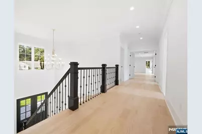 432 Glendale Road, Wyckoff Township, NJ 07481 - Photo 19