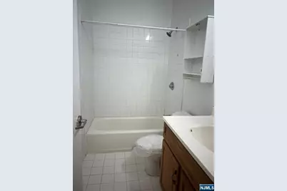 250 Park Avenue 2 #2, East Rutherford, NJ 07073 - Photo 9