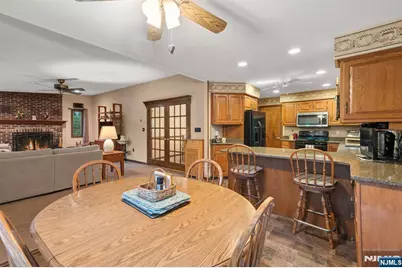 14 Poplar Street, Dumont, NJ 07628 - Photo 15