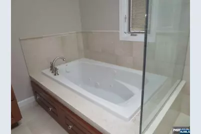 456 Glen Avenue A #A, Palisades Park, NJ 07650 - Photo 17