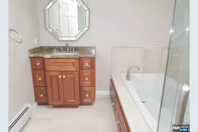 456 Glen Avenue A #A, Palisades Park, NJ 07650 - Photo 19