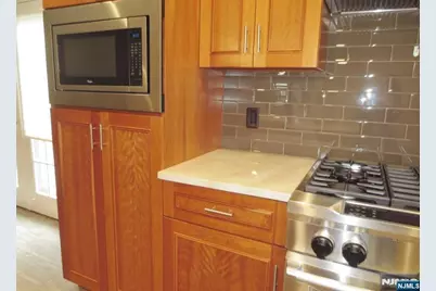 456 Glen Avenue A #A, Palisades Park, NJ 07650 - Photo 11