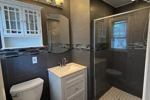 274 Elm Ave, Hackensack, NJ 07601 - Photo 11