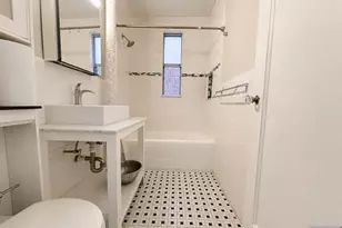 100 Palisade Ave D43, Englewood, NJ 07631 - Photo 9