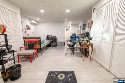 136 North Street, Jersey City, NJ 07307 - Photo 17