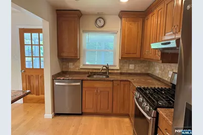 243 Donaldson Avenue, Rutherford, NJ 07070 - Photo 9