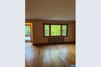 243 Donaldson Avenue, Rutherford, NJ 07070 - Photo 5