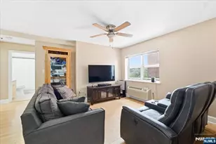 70 S Munn Ave 408, East Orange, NJ 07018 - Photo 13
