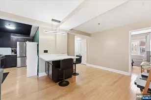 70 S Munn Ave 408, East Orange, NJ 07018 - Photo 17