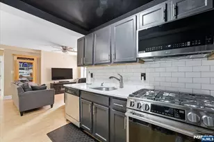 70 S Munn Ave 408, East Orange, NJ 07018 - Photo 23