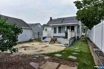 166 Kent Street, Hackensack, NJ 07601 - Photo 29