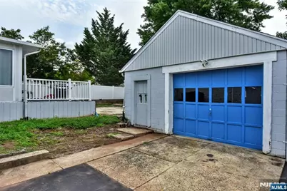 166 Kent Street, Hackensack, NJ 07601 - Photo 31