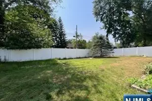 217 Rockland Ave, Norwood, NJ 07648 - Photo 3