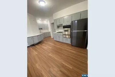 11 Westervelt Place 2 #2, Garfield, NJ 07026 - Photo 5