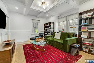 27 Montclair Avenue, Montclair, NJ 07043 - Photo 5