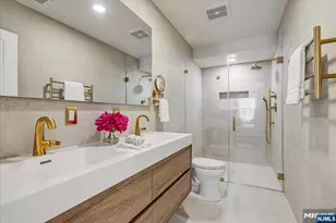 27 Montclair Ave, Montclair, NJ 07043 - Photo 25