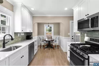 163 Magnolia Avenue, Hillsdale, NJ 07642 - Photo 9