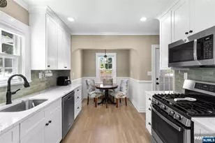 163 Magnolia Ave, Hillsdale, NJ 07642 - Photo 9