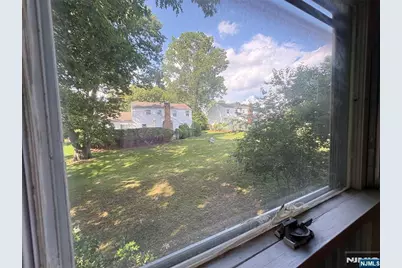 870 Ridgewood Avenue, Oradell, NJ 07649 - Photo 17