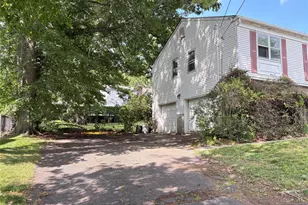 870 Ridgewood Ave, Oradell, NJ 07649 - Photo 35
