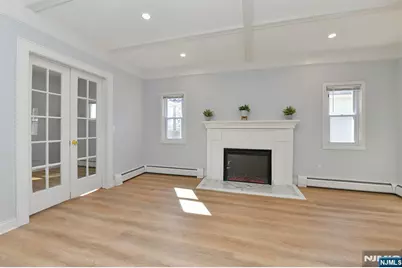 420 Carmita Avenue 1 #1, Rutherford, NJ 07070 - Photo 5
