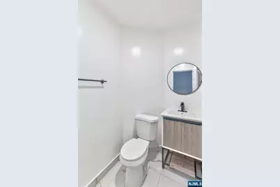 20 Edwin Place, Newark, NJ 07112 - Photo 21