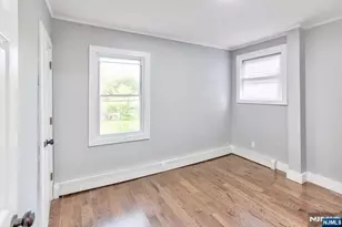 20 Edwin Pl, Newark, NJ 07112 - Photo 19