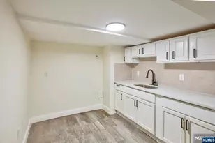 22 Edwin Pl, Newark, NJ 07112 - Photo 27