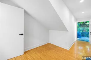 1080 River Rd, Edgewater, NJ 07020 - Photo 45