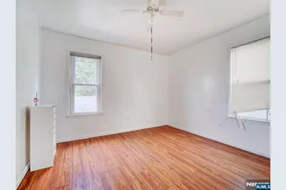 147 Huntington Terrace 143 #143, Newark, NJ 07112 - Photo 9