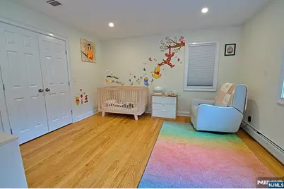 2408 Hammett Avenue, Fort Lee, NJ 07024 - Photo 17