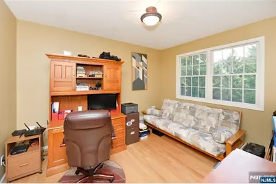 88 Dearborn Road, Norwood, NJ 07648 - Photo 17