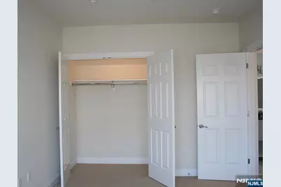 201-205 Franklin Avenue 201E #201E, Midland Park, NJ 07432 - Photo 15