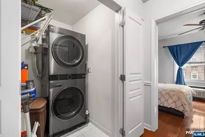 9252 Kennedy Boulevard 204 #204, North Bergen, NJ 07047 - Photo 17