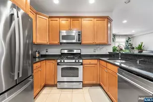 9252 Kennedy Blvd 204, North Bergen, NJ 07047 - Photo 7