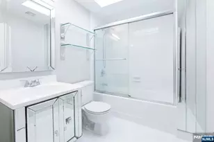 108 Harmon Cove Tower, Secaucus, NJ 07094 - Photo 11