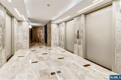 108 Harmon Cove Tower, Secaucus, NJ 07094 - Photo 27