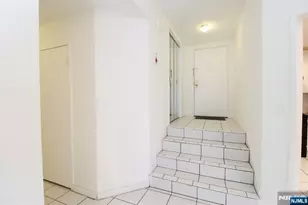 108 Harmon Cove Tower, Secaucus, NJ 07094 - Photo 5