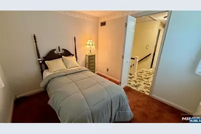 270 Kensington Road, River Edge, NJ 07661 - Photo 19