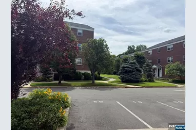 974 Main Street F6 #F6, Hackensack, NJ 07601 - Photo 9